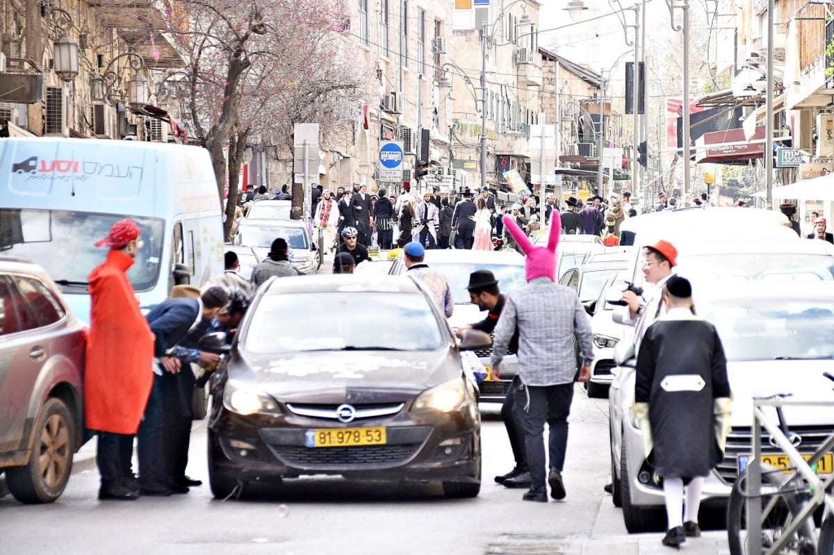 תיעוד מסכם: כך חגגו את פורים ברחובות ירושלים