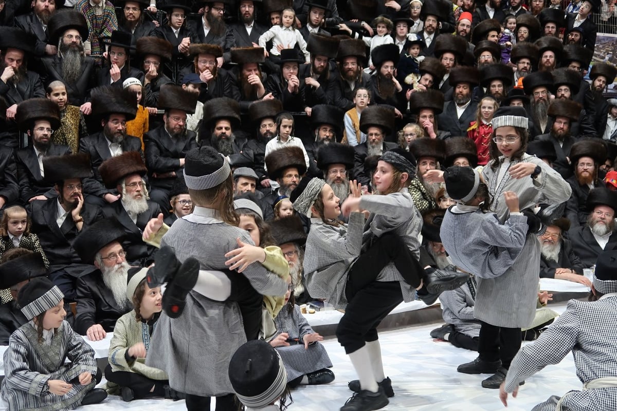 חג הפורים בחסידות סערט ויז'ניץ | תיעוד מסכם