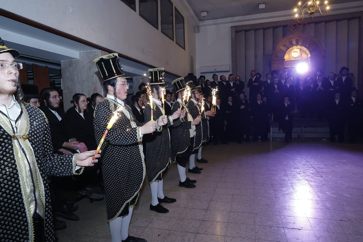 חג הפורים בחסידות דושינסקיא | תיעוד מיוחד