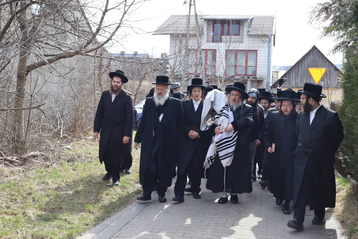 מסע הקודש של האדמו"ר מביאלה ב"ב לקברי אבותיו בפולין • תיעוד