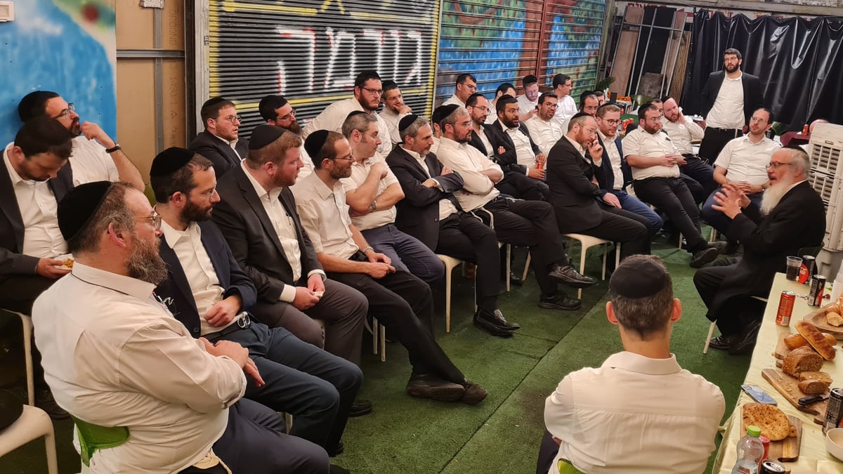 הגרא"מ פייבלזון במפגש עם ראשי קהילות 'אחוות תורה'