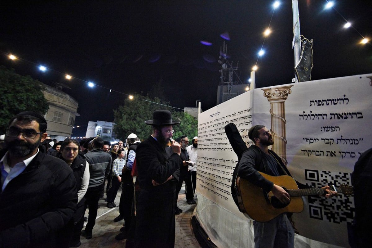 תיעוד ענק ומסכם: אלפים בקברו של יהושע בן נון