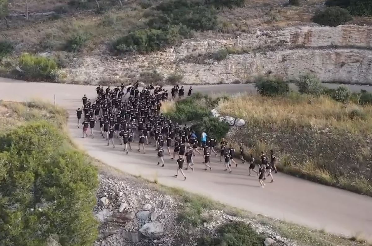 לוחמי 'שייטת 13' בריצה המסורתית לזכר הנופלים | תיעוד