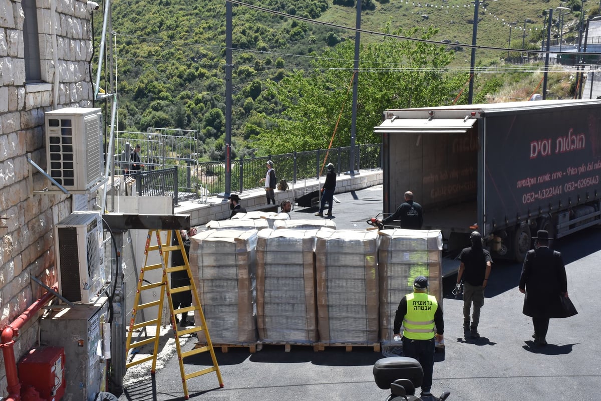 שבוע להילולה: יהודה פרקוביץ תיעד את ההכנות במירון