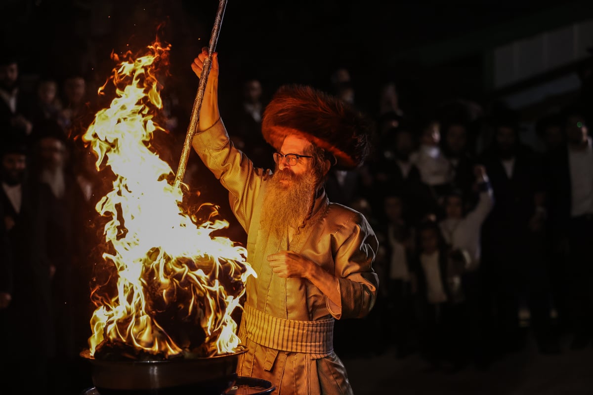 ההדלקה של המשפיע רבי נחמן בידרמן במירון | גלריה