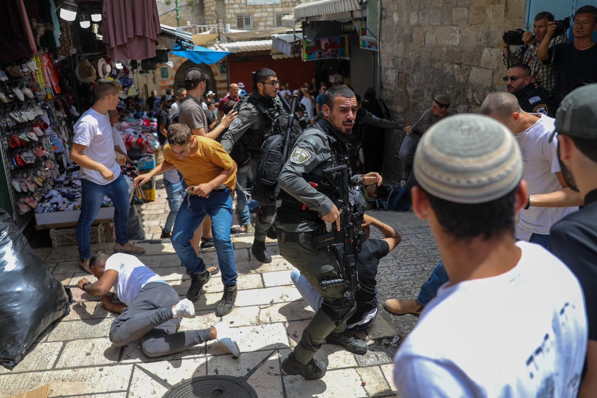 אלפי שוטרים פרוסים בבירה: נמנעה חסימה בכביש המנהרות