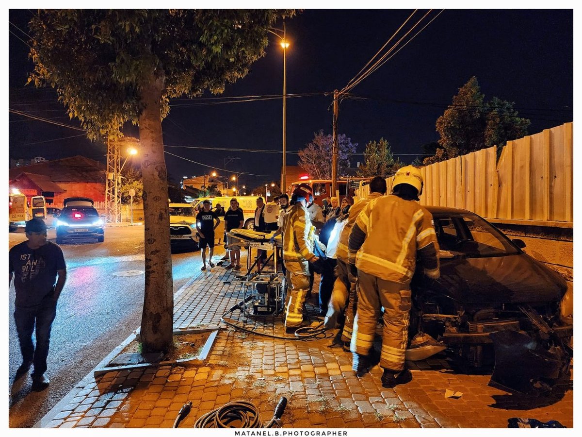 בעזרת כלים הידראוליים; כך חולצו נפגעים בתאונה | תיעוד