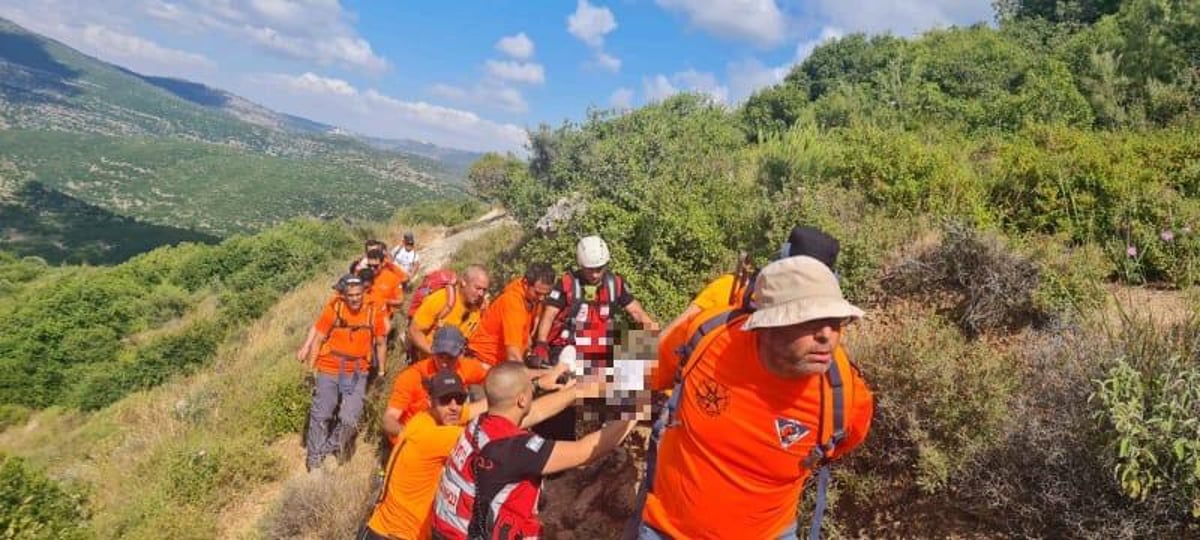 המטיילת נחבלה ברגל במסלול וחולצה באלונקה ייעודית | צפו