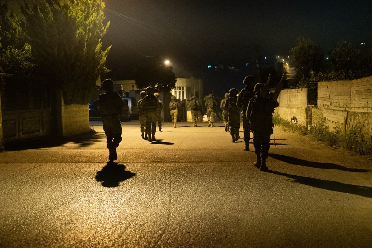 חמושים ירו לעבר מוצב צבאי; הכוח השיב בירי ופגע ברכבם