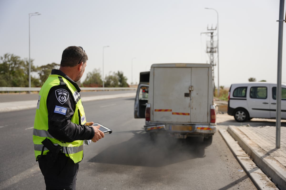 אכיפה מוגברת בכבישי הדרום: 56 כלי רכב הורדו מהכביש