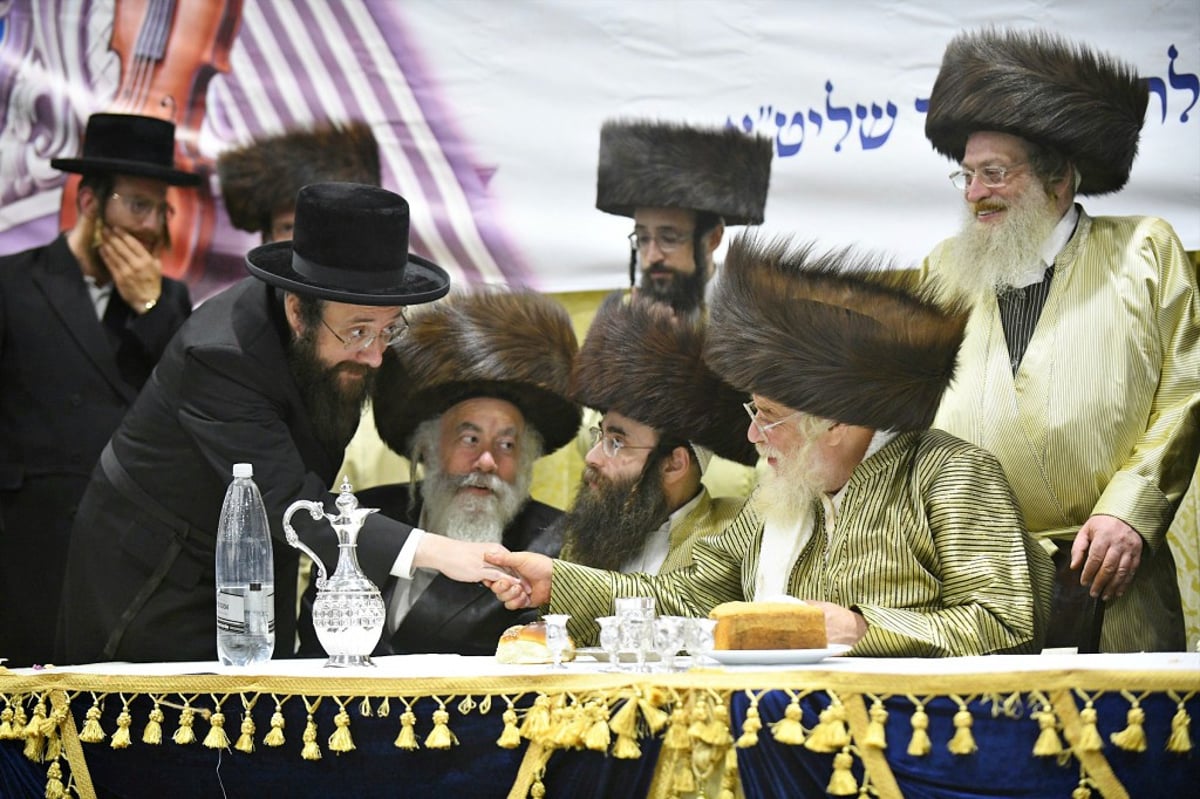 תיעוד מביתר עילית: חנוכת ביהמ"ד דחסידי קרעטשניף