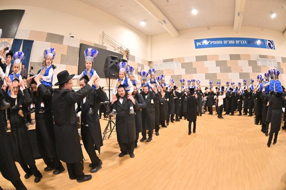 מעמד 'חומש סעודה' בת"ת פיטסבורג באשדוד