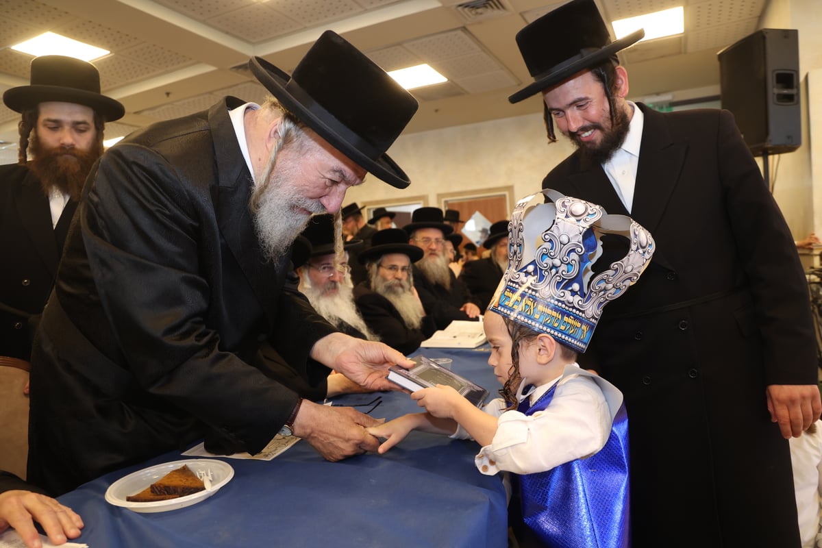 'חומש סעודה' בת"ת 'מתיקות התורה' בבית שמש | צפו