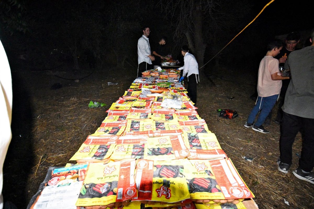 אלפים פקדו את ציונו של הצדיק רבי יצחק גברא זיע"א בעג'ור