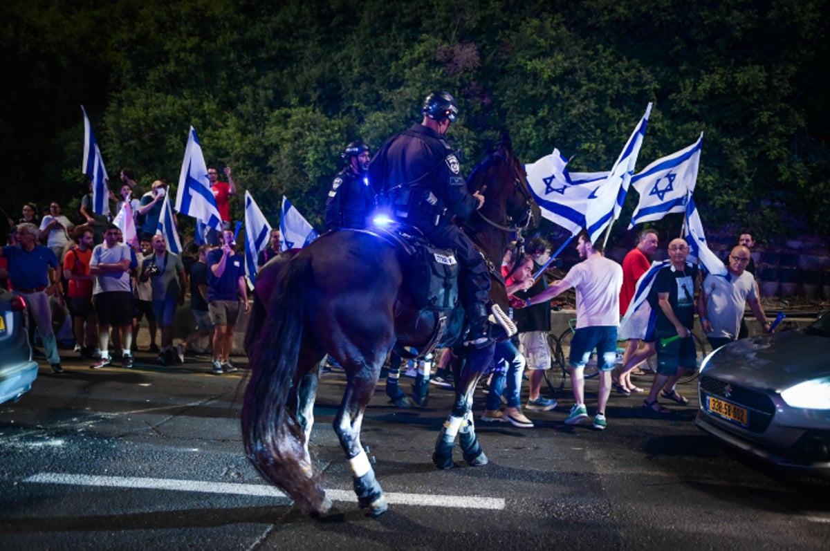 הפגנה בקפלן