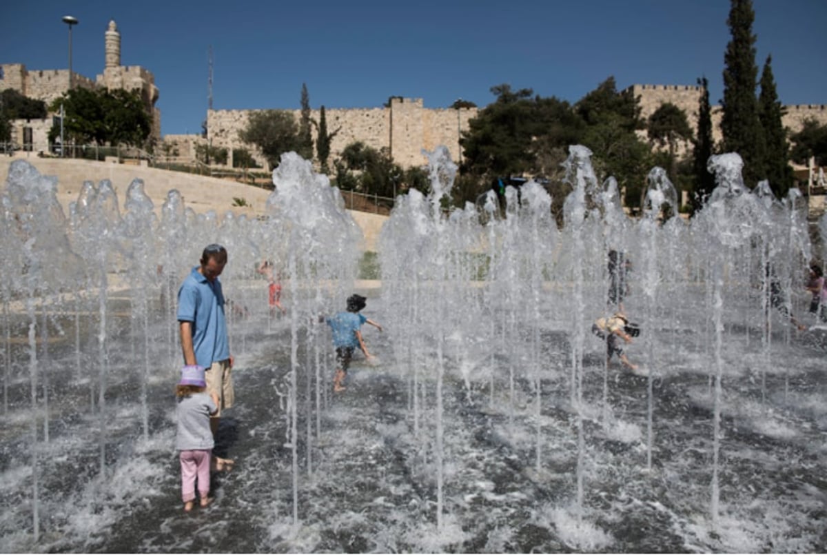 התחזית: הכבדה בעומסי החום, חם ויבש עד שרבי ברוב הארץ