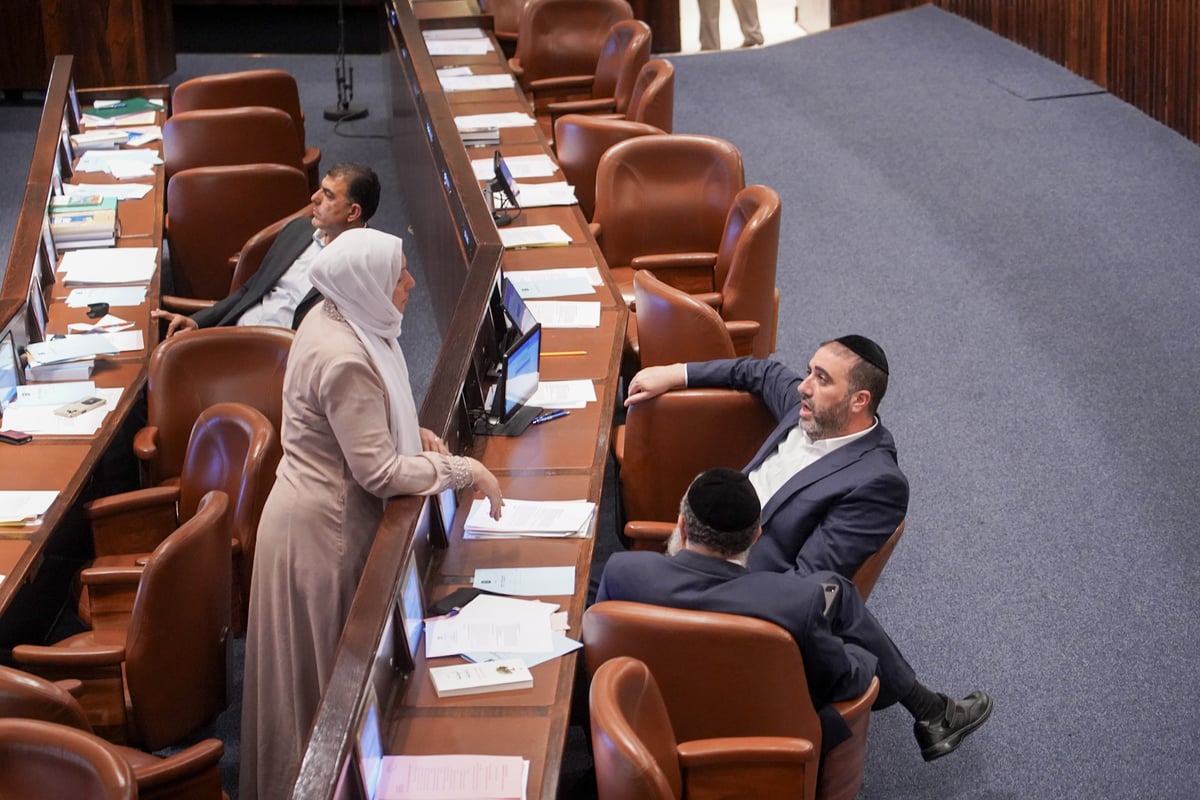 זופניק בכיכר • כל התמונות, הנייעס והחשיפות של השבוע