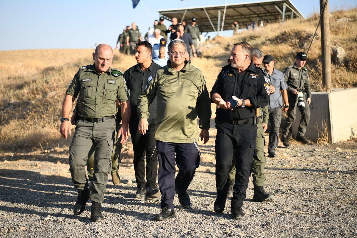 השר איתמר בן גביר ביקר בבסיס האימונים של מג"ב | תיעוד