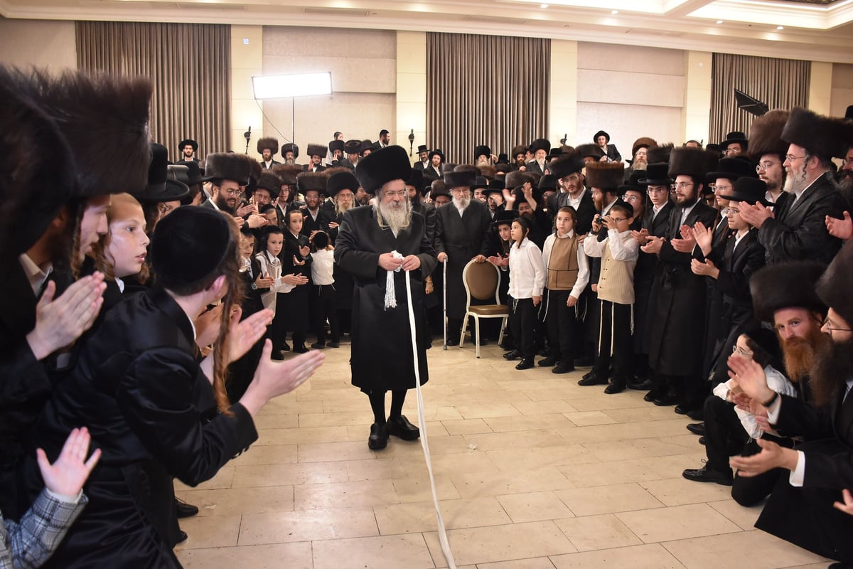 שמחת החתונה בבית גאב"ד יבניאל - אשלג - טולנא