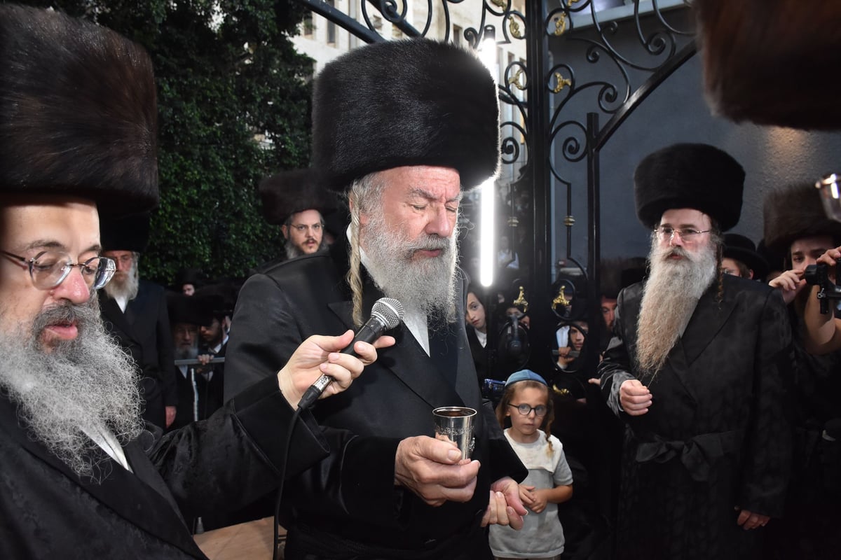 שמחת החתונה בבית גאב"ד יבניאל - אשלג - טולנא