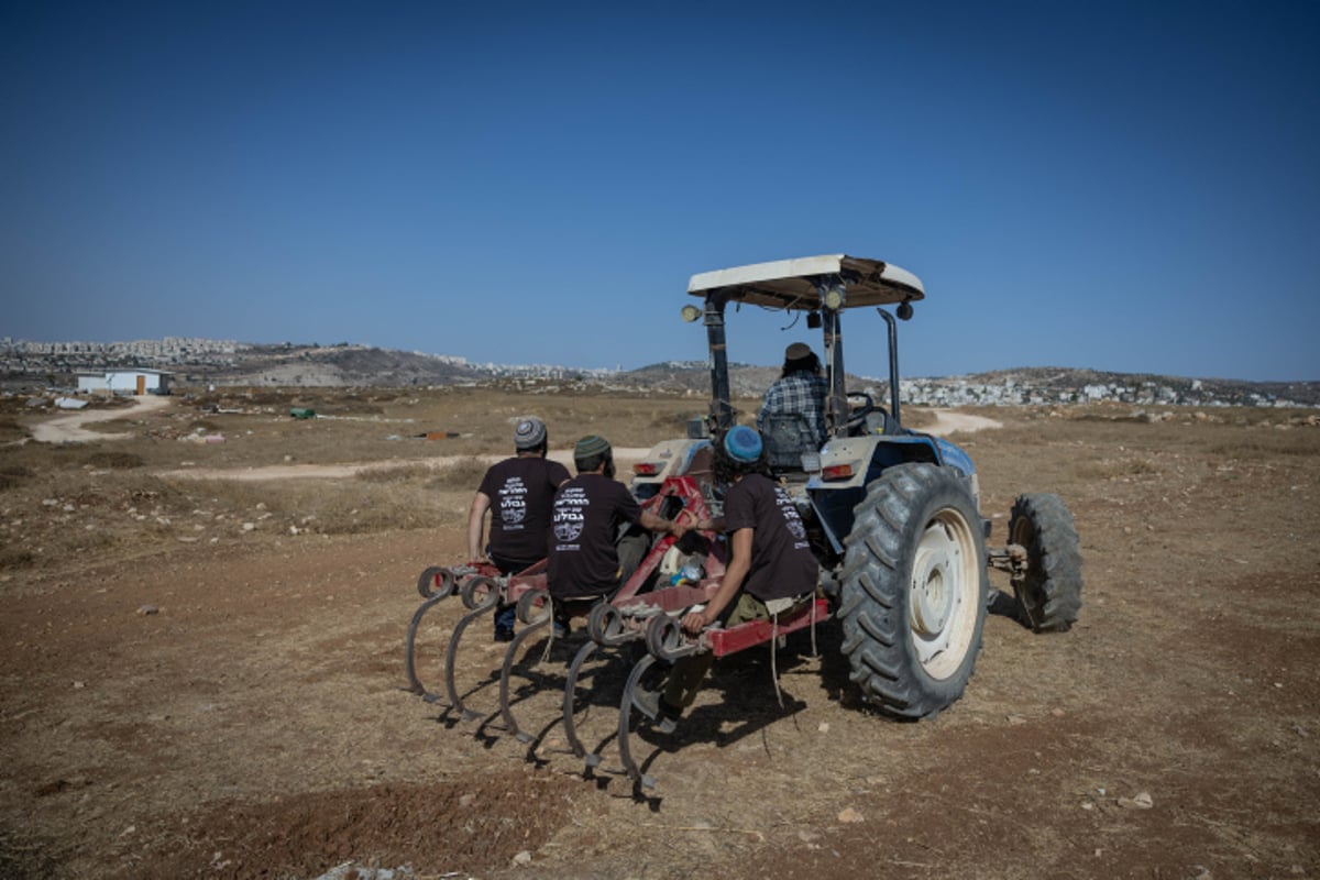 לא ייאמן: כך מתכוננים לקראת השבת ב'רמת מגרון' | תיעוד