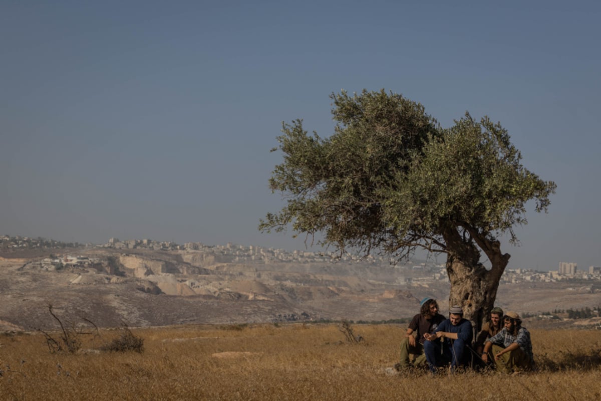 לא ייאמן: כך מתכוננים לקראת השבת ב'רמת מגרון' | תיעוד