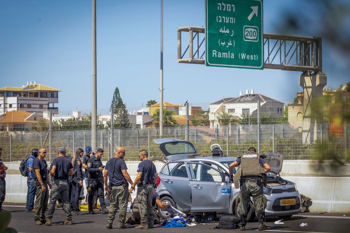 המעצר הדרמטי של לוחמי ימ"מ בכביש 431; אחד החשודים הודה בחקירה בשב"כ | תיעוד