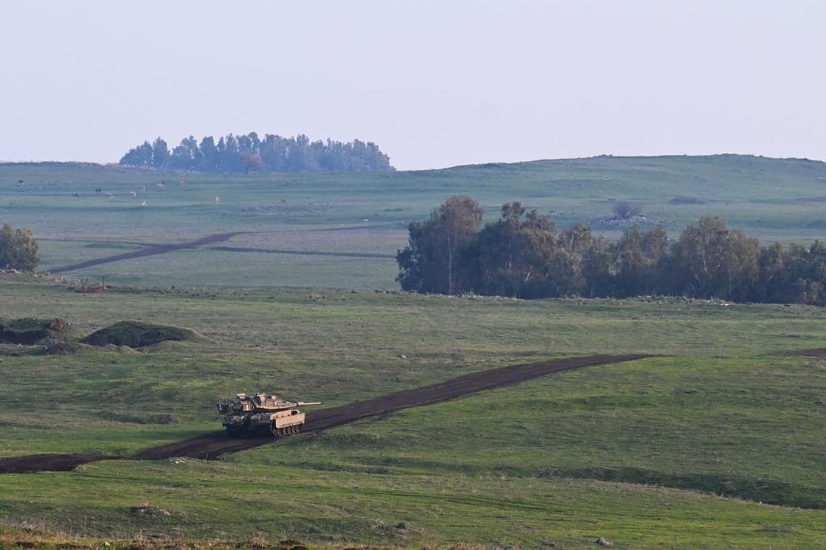 מסכי מולטי־טאץ', משלב בינה מלאכותית ו"בלתי שביר" | טנק 'הברק' העתידי של צה"ל נחשף