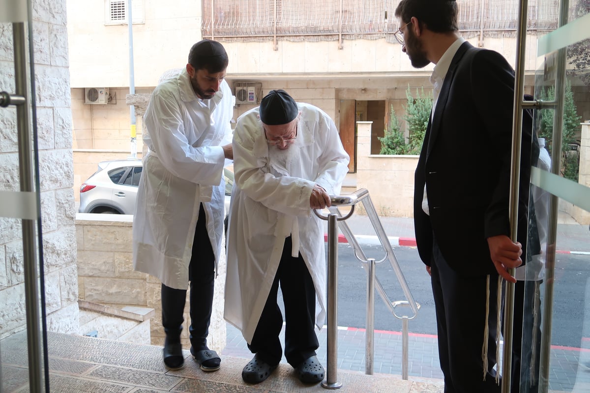 ערב יום כיפור ומוצאי יום כיפור בצל הגרמ"צ ברגמן