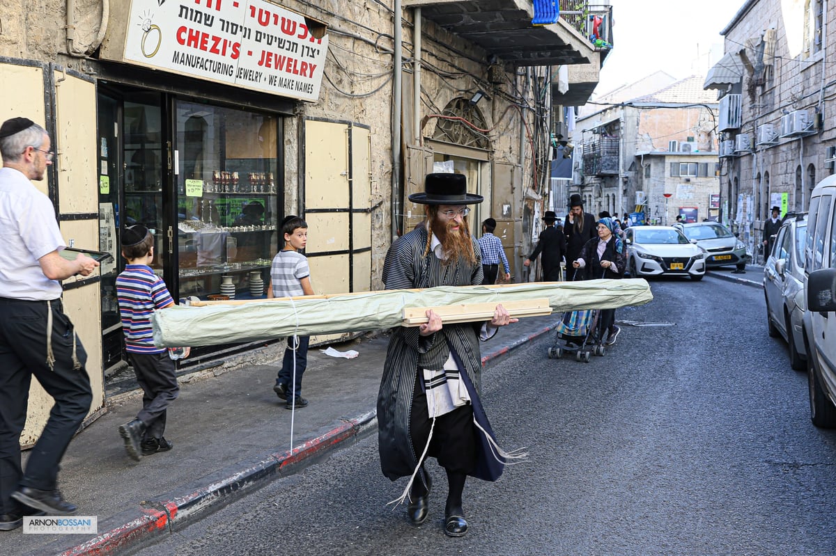 כל צבעי הקשת וחיבוב המצוות • ירושלים כפי שלא ראיתם מעולם