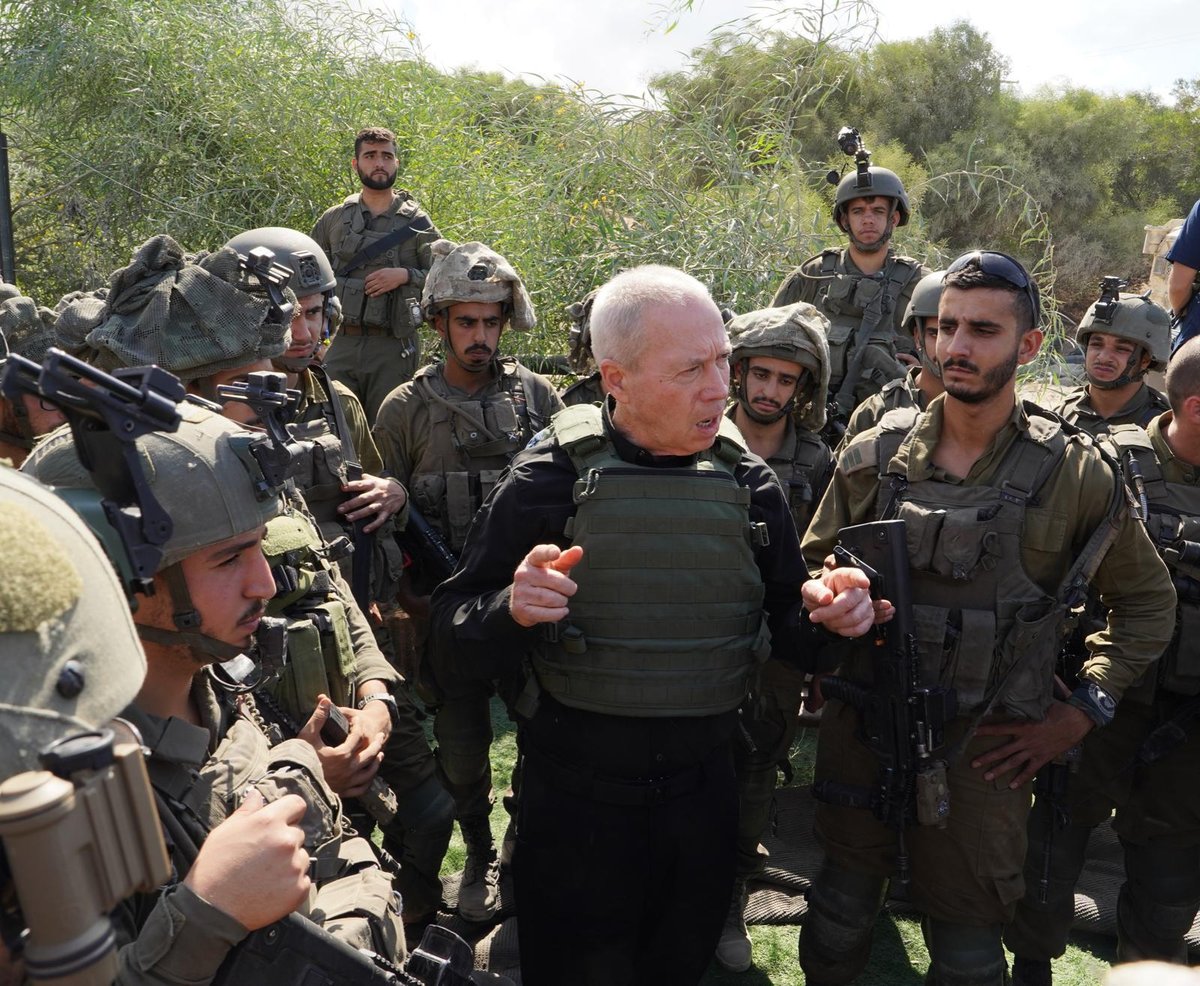 גלנט ברצועת עזה: "זו מלחמת בני האור בבני החושך - והיא תהיה מלחמה קטלנית"