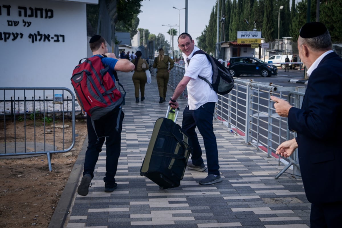 חרדים בלשכת הגיוס, היום