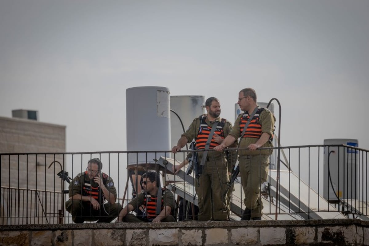 מבית וגן להר הזיתים: רבבות תלמידים בהלווית הגרב"מ אזרחי