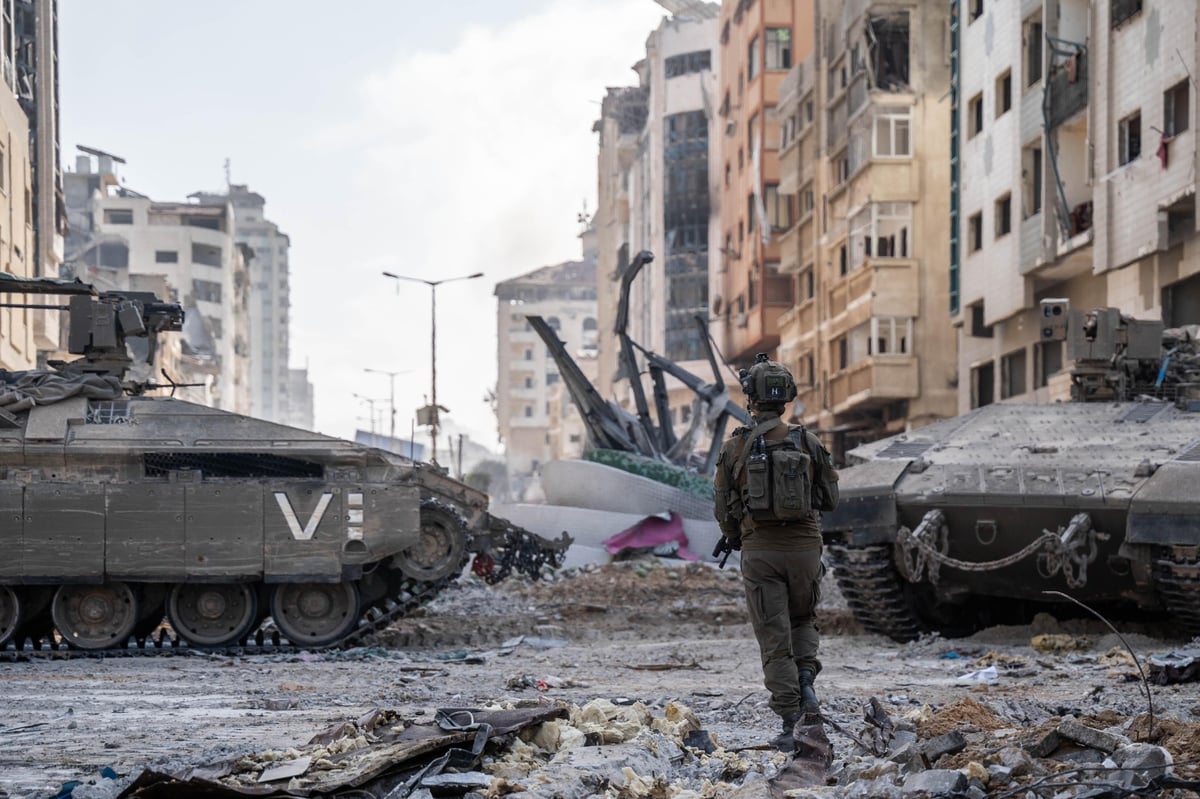 תיעוד מיוחד: לוחמי צה"ל בלחימה בעומק רצועת עזה. צפו