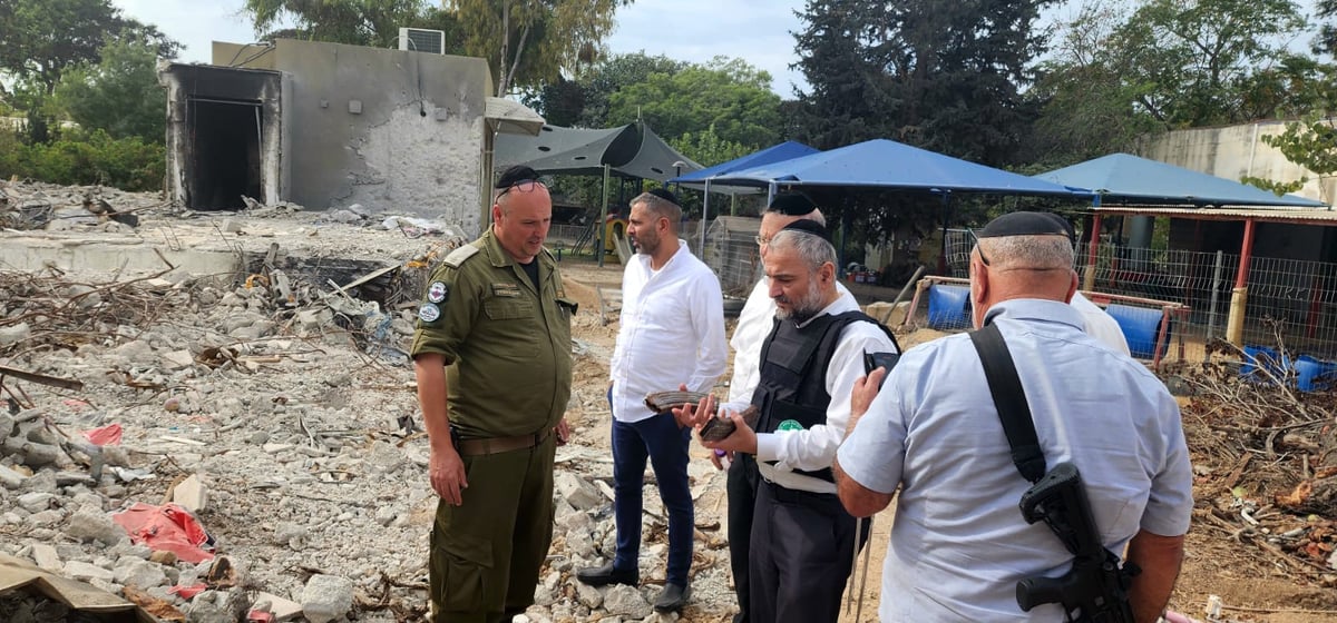 זופניק בכיכר • כל התמונות, הנייעס והחשיפות של המלחמה