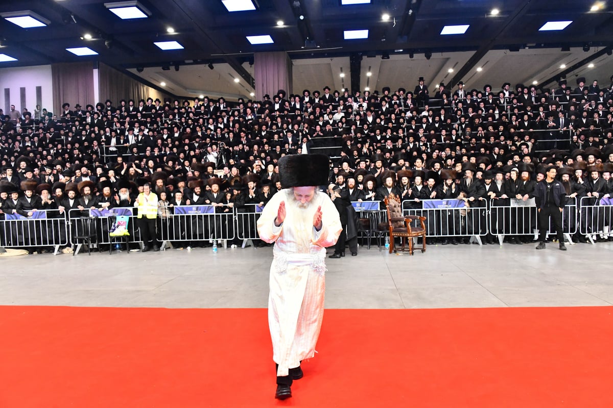 חתונת בן הגרי"מ מורגנשטרן ב'אווניו'