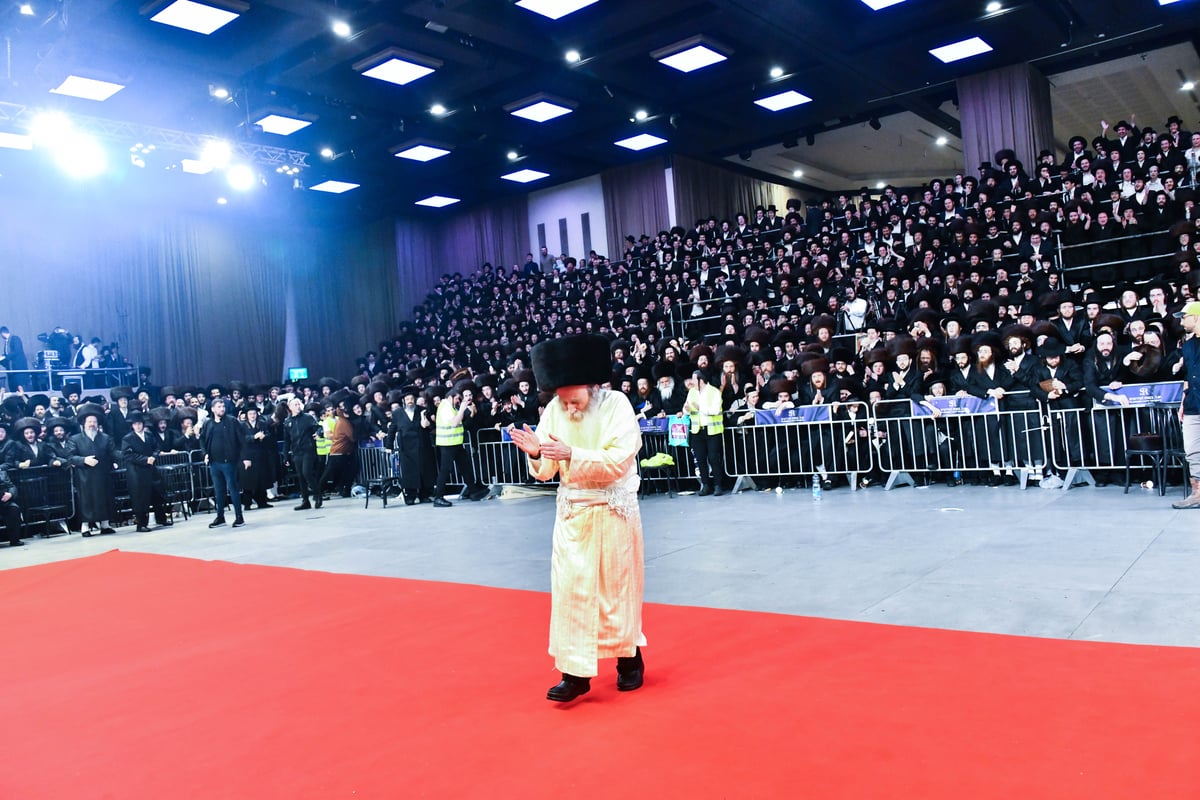 חתונת בן הגרי"מ מורגנשטרן ב'אווניו'