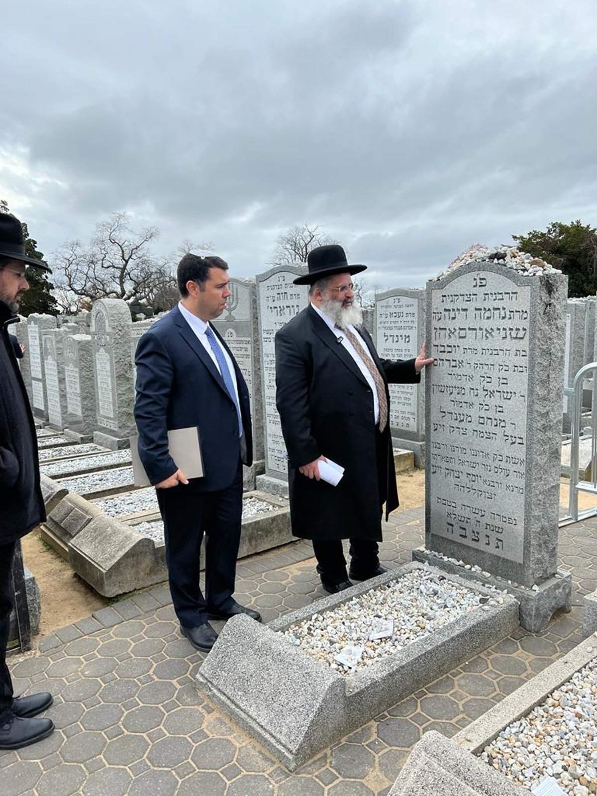 מניו יורק לפלורידה: מסע הקודש של הגאון רבי ישראל אברג'ל לארה"ב