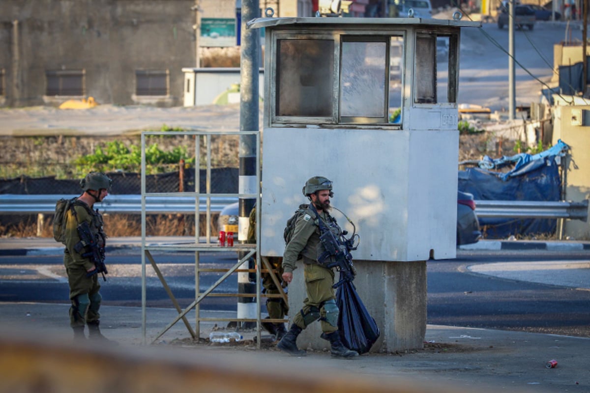 כוחות צה"ל מאבטחים את יישובי יו"ש