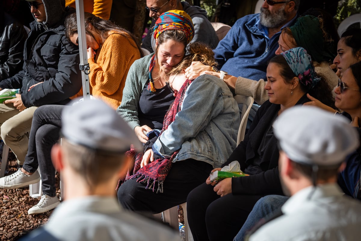 "שצה"ל יסיים את המשימה"; הלווייתו הדומעת של הלוחם שנפל בקרב בעזה