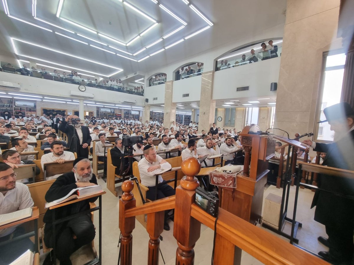 הגר"ד לנדו בשיחה לאברכי הכולל