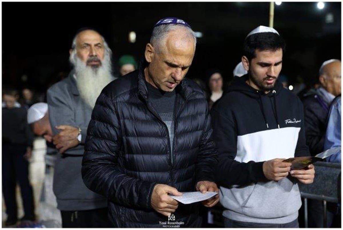 אלפי תושבי בני ברק בעצרת התעוררות למען החטופים