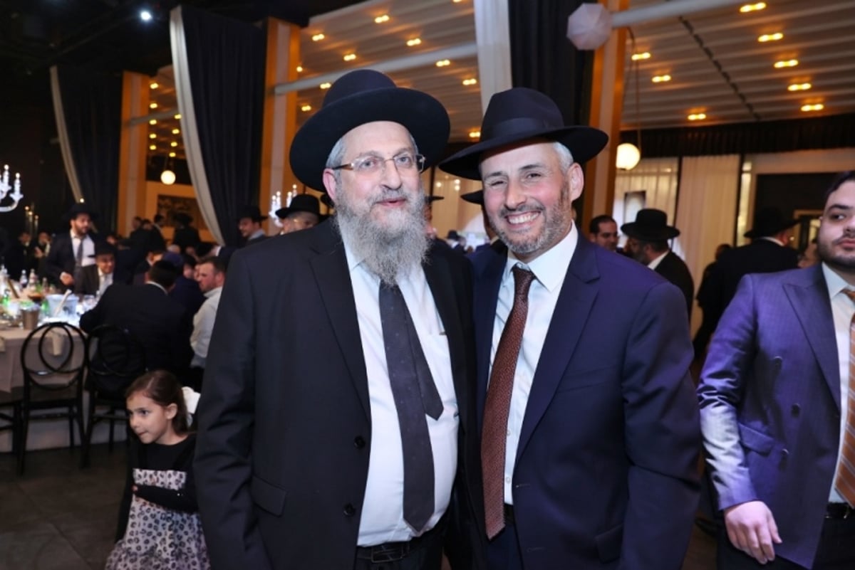 גלריה מרהיבה: כל ה-'מי ומי' בבר המצווה של בנו של השר