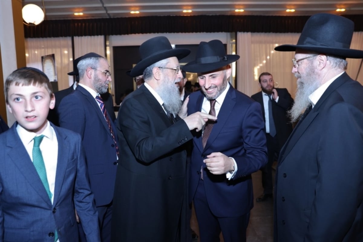 גלריה מרהיבה: כל ה-'מי ומי' בבר המצווה של בנו של השר