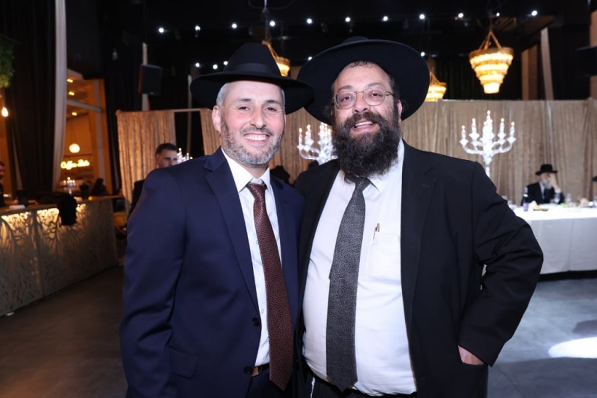 גלריה מרהיבה: כל ה-'מי ומי' בבר המצווה של בנו של השר