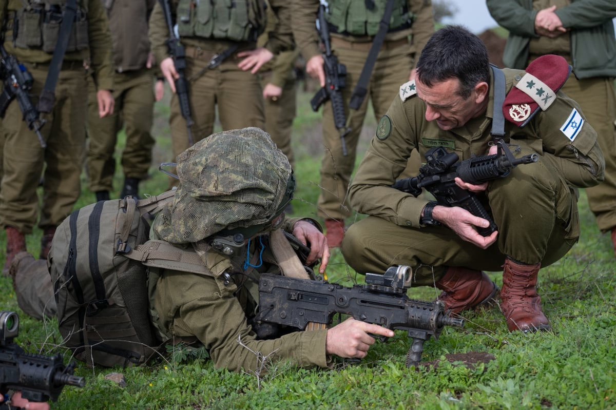 הרמטכ"ל בגבול הצפון: נערכים לעימות צבאי עם חיזבאללה בחודשים הקרובים