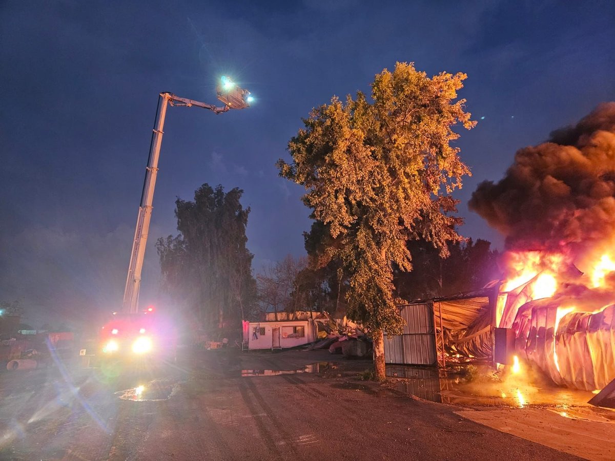 השריפה הבוקר בשדה עוזיה