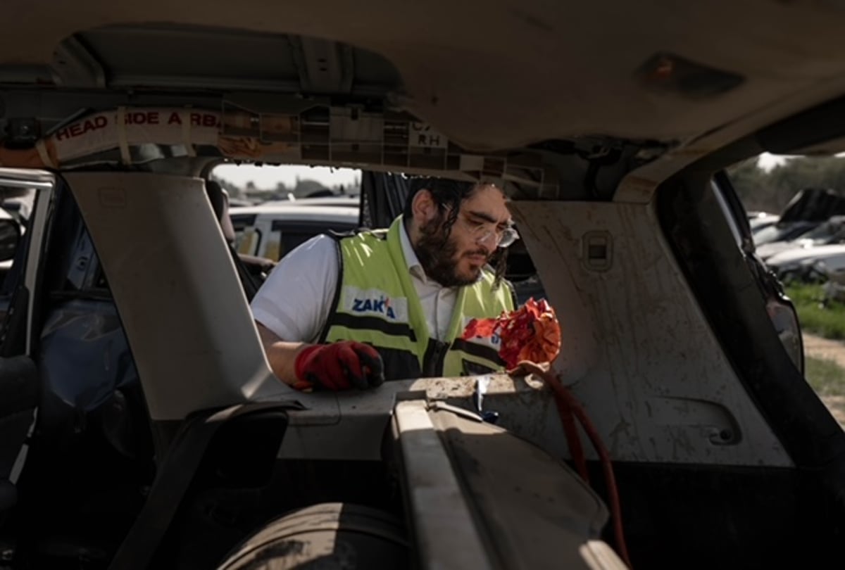 עדות הדמים / סיבוב מצולם ומצמרר בין הרכבים המפויחים