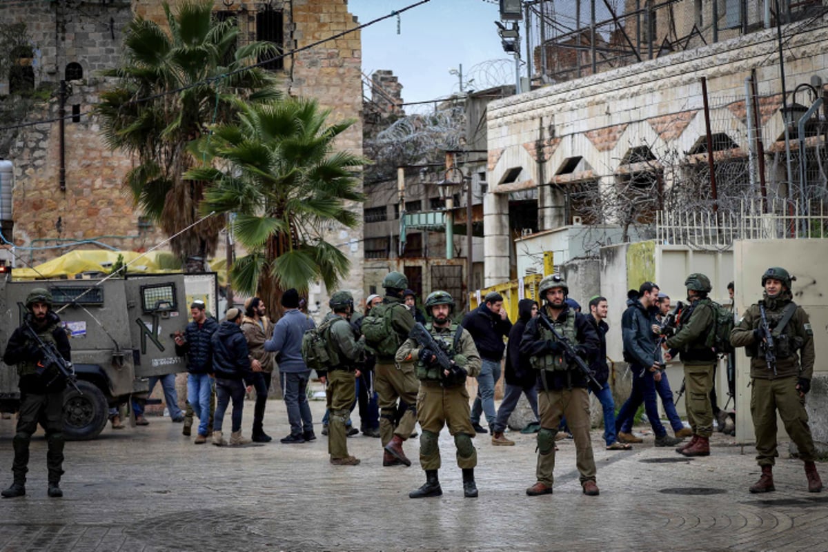 כוחות הביטחון מאבטחים בחברון - דריכות מוגברת לקראת הרמאדן