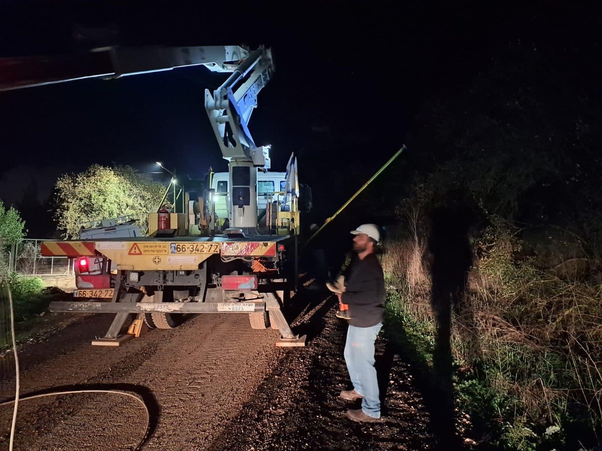 באמצע הלילה, תחת ליווי צבאי: כך תוקן החשמל בצפון